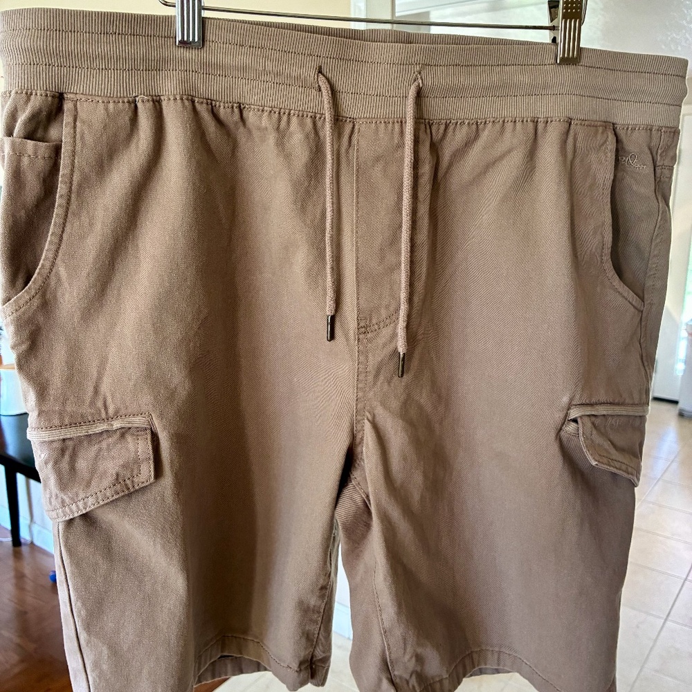 555 Soul Triple 5 Soul Cargo Shorts Khaki 7 Pockets Drawstring Elastic Waist 36